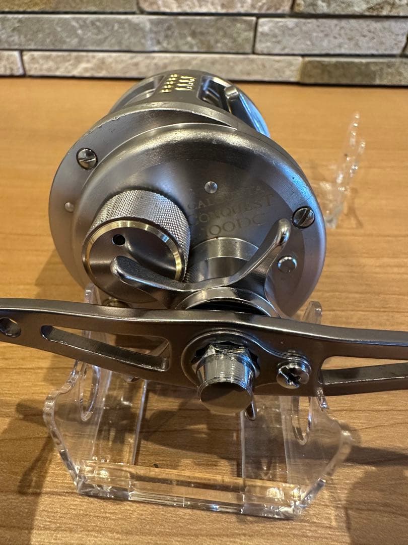 シマノ カルカッタコンクエスト 100dc