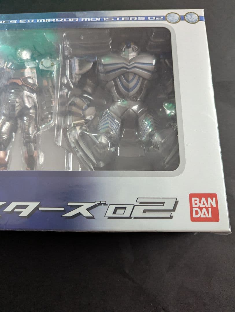 【新品・未開封】装着変身　ミラーモンスターズ　02