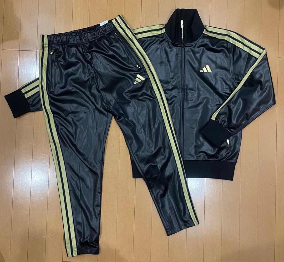 【美品】アディダス 艶黒×金 ラグジュアリー トラックスーツ セットアップ M