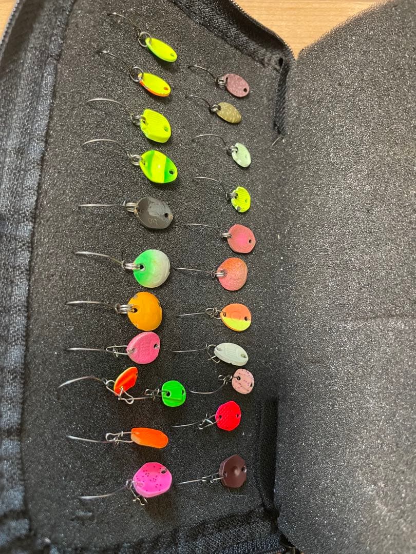 エリアトラウト　スプーン　64個セット　ワレット付き