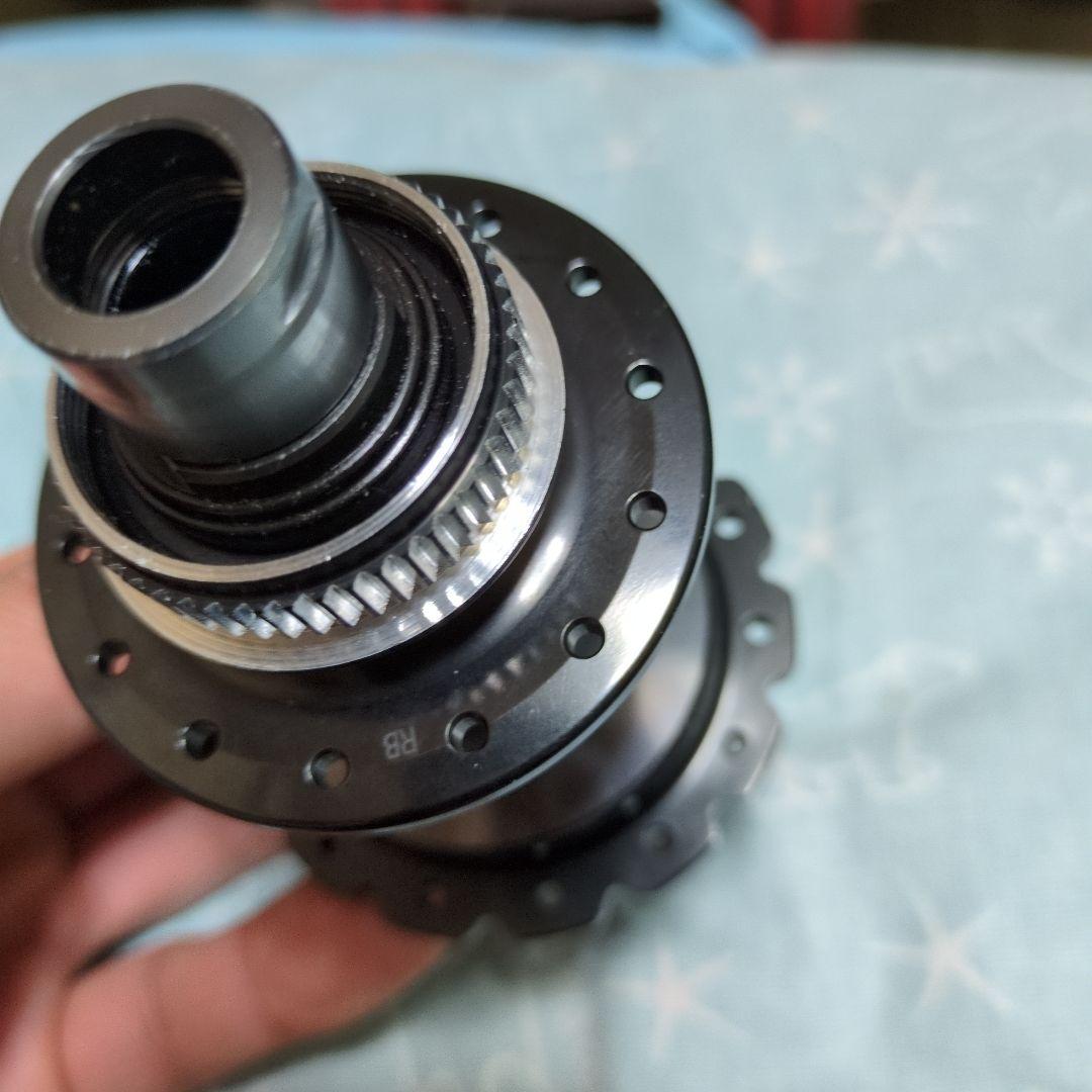 SHIMANO XTR FH-M9111 142/ 28H Microスプライン