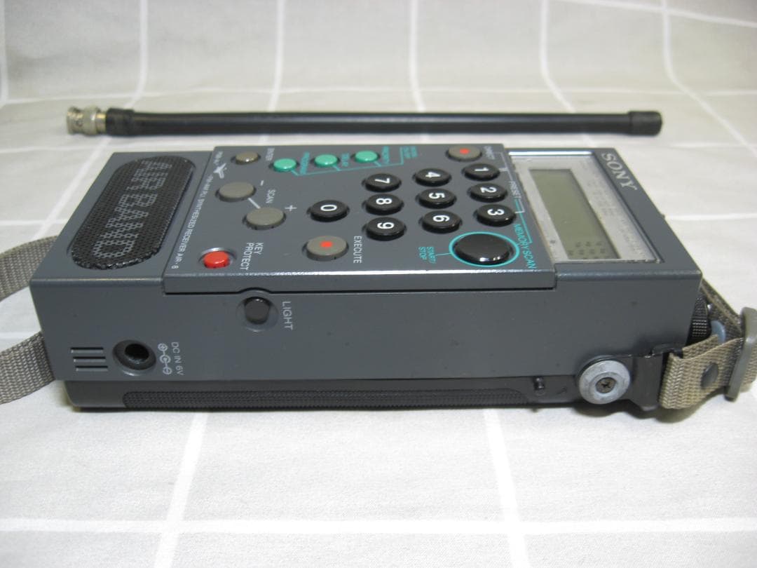 ソニー PSB/AIR/FM/AM 4バンドレシーバー AIR-8 ジャンク扱い