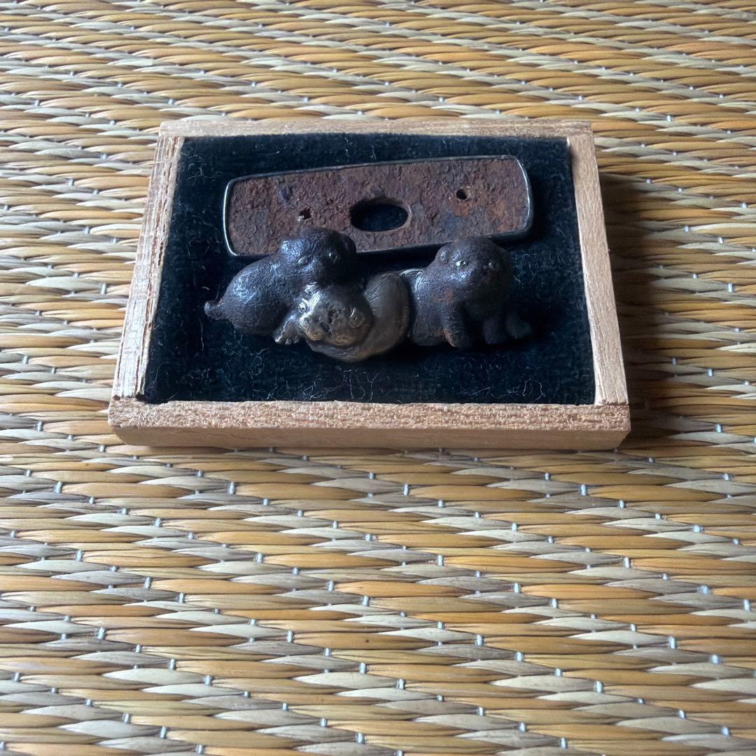 前金具 金工 犬 在銘