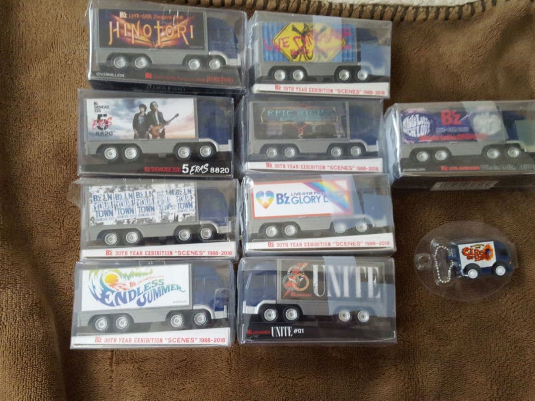 B'z　ツアートラック　別売不可