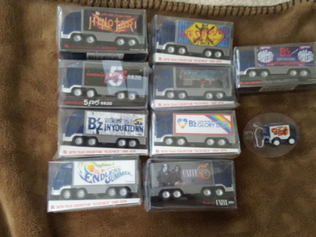 B'z　ツアートラック　別売不可