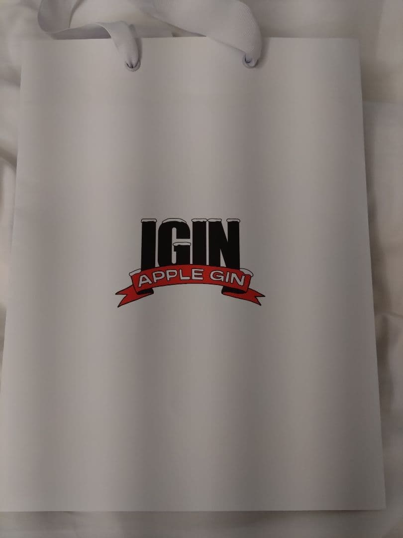 アイドル IGIN APPLE GIN Holiday Special Edition