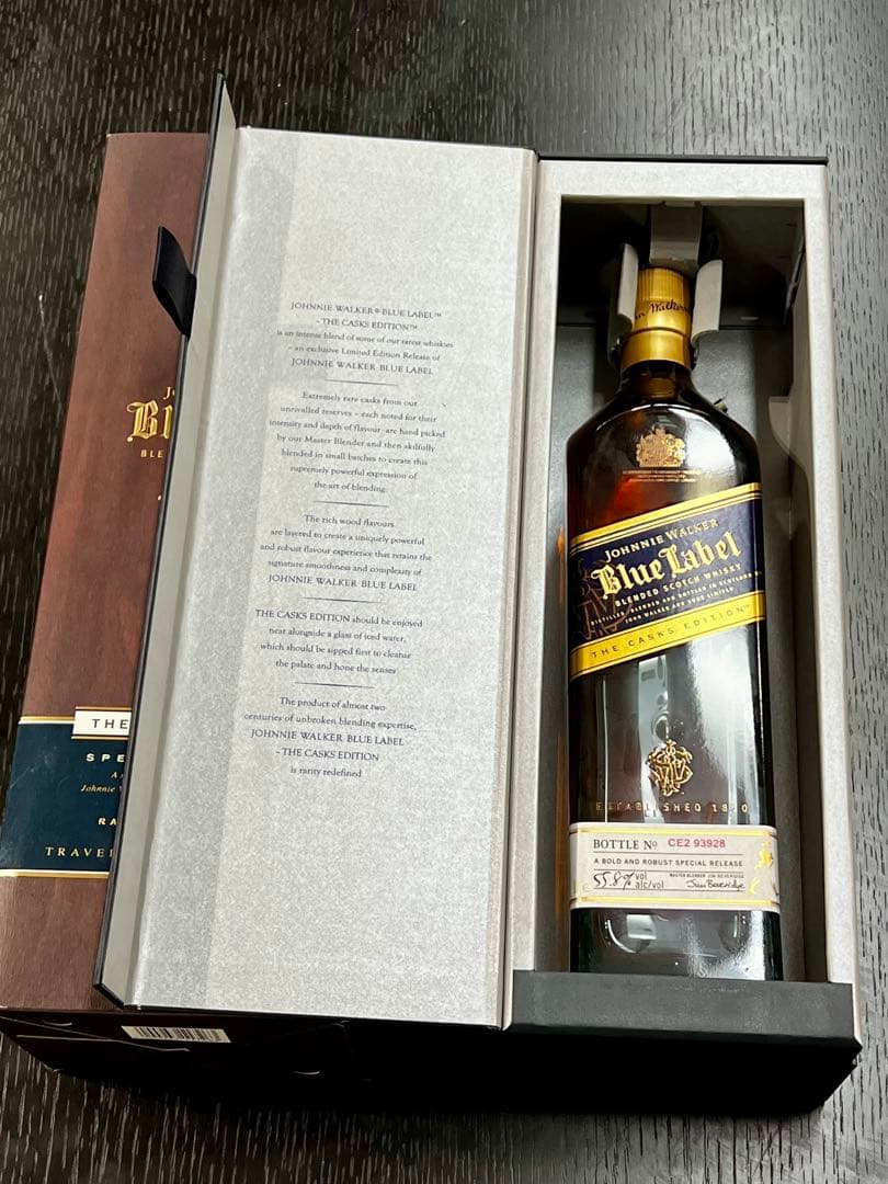 ウイスキー Johnnie Walker Blue Label Casks Edition