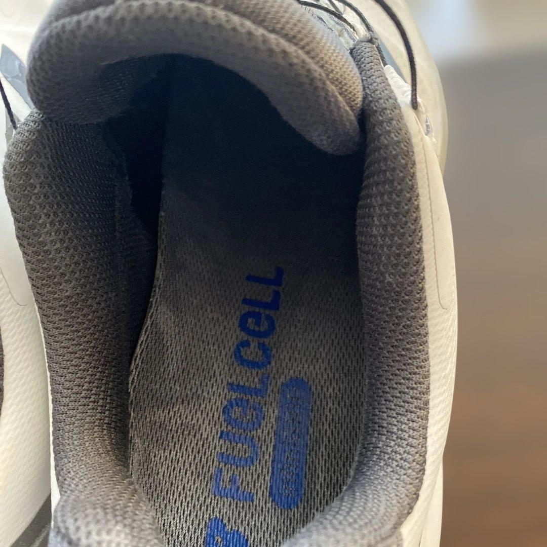 ニューバランスゴルフシューズ　27センチ