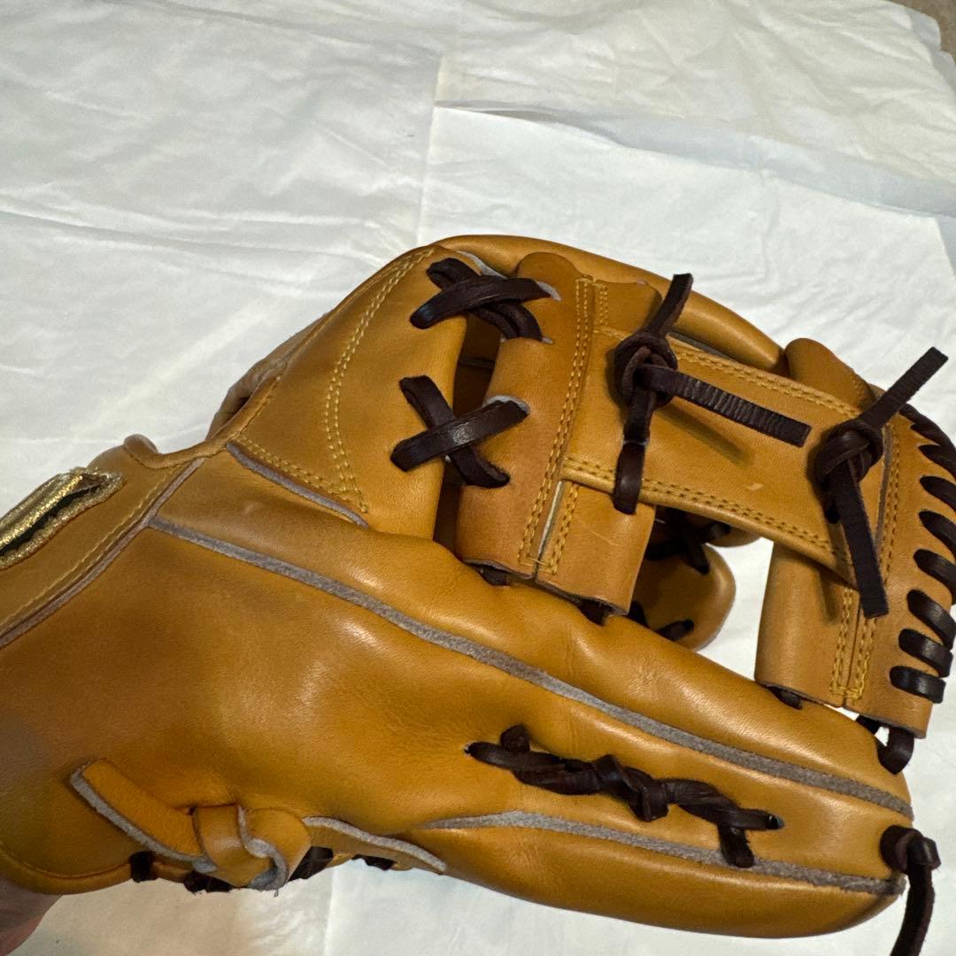 ウィルソンスタッフ 硬式グローブ 1723型