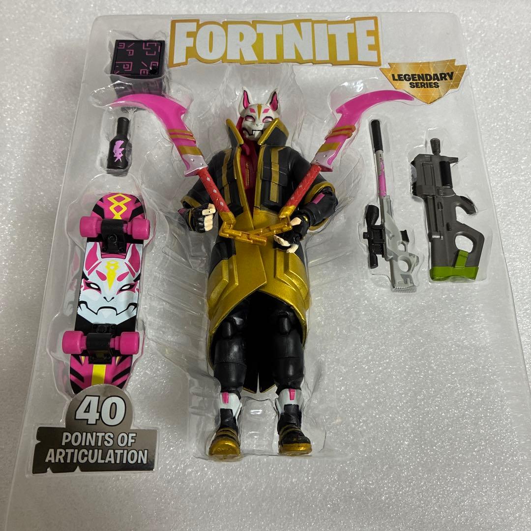 Fortnite Drift フィギュア 8ピース 40ポイント