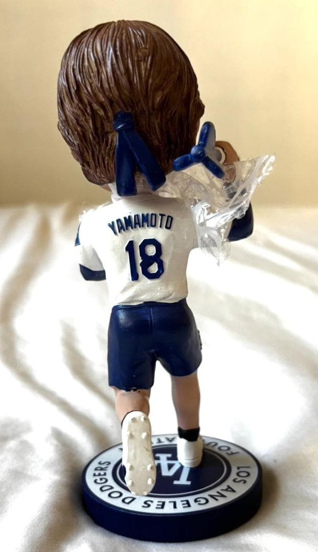 山本由伸 ドジャース ボブルヘッド ジャベリン（槍） 9/27 スタジアム限定