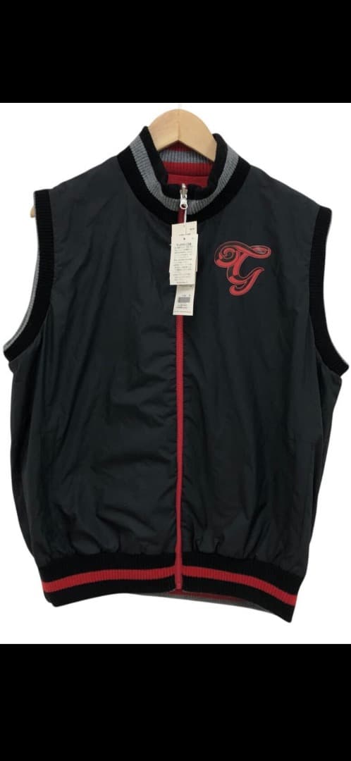 アンジェロガルバス　新品　ベスト