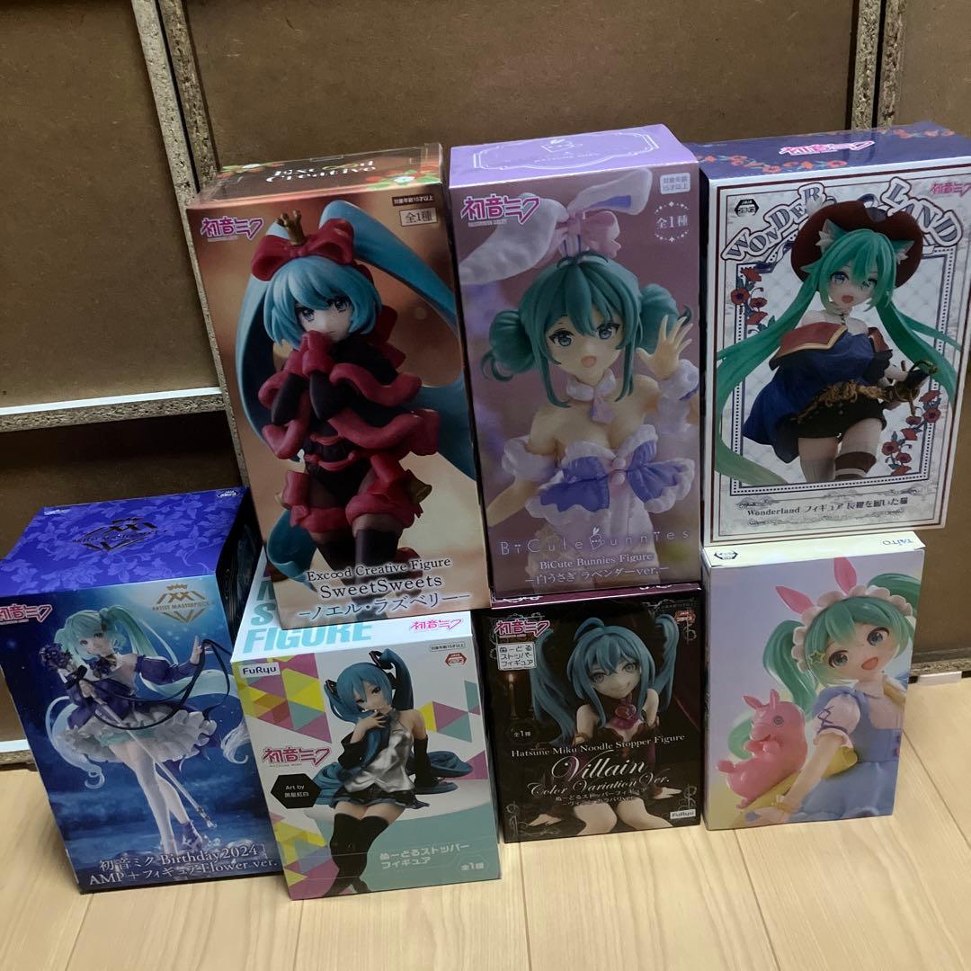 初音ミク　フィギュア　7体セット