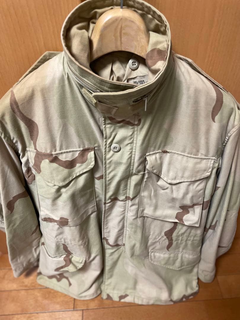 米軍　フィールドジャケット　ミリタリー  迷彩　ベージュ　デザートカモ