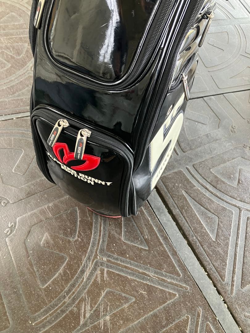 中古　マスターバニー　キャディバッグ　ブラックエナメル