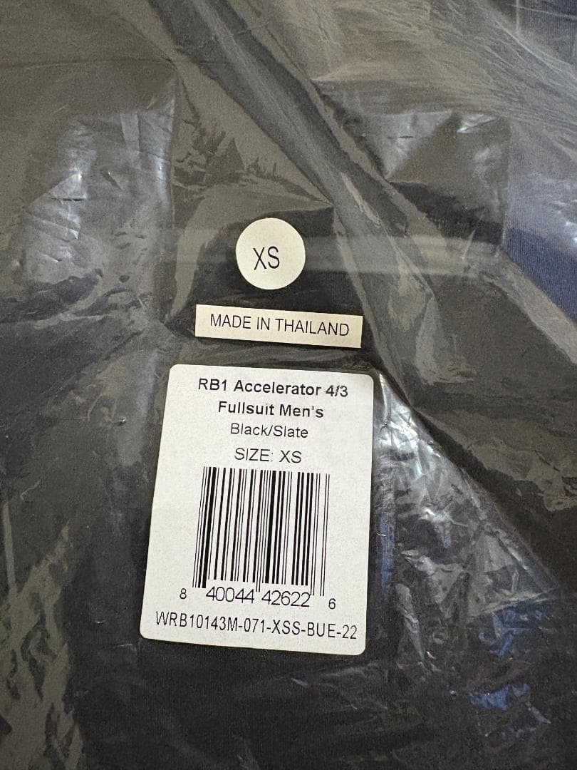 未使用　Buell Wetsuits 4/3 XS（JP size S)