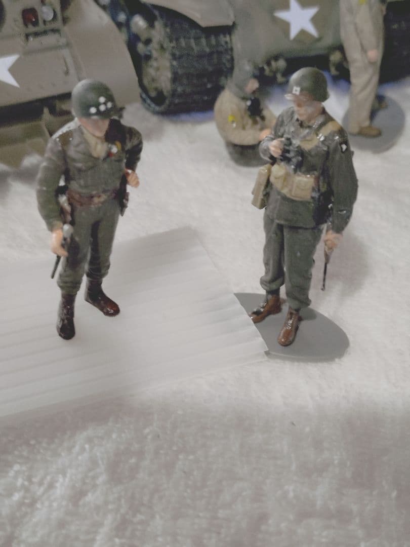 新春セール！美品完成品パットン大戦車軍団101空挺師団アルデンヌの森出撃準備