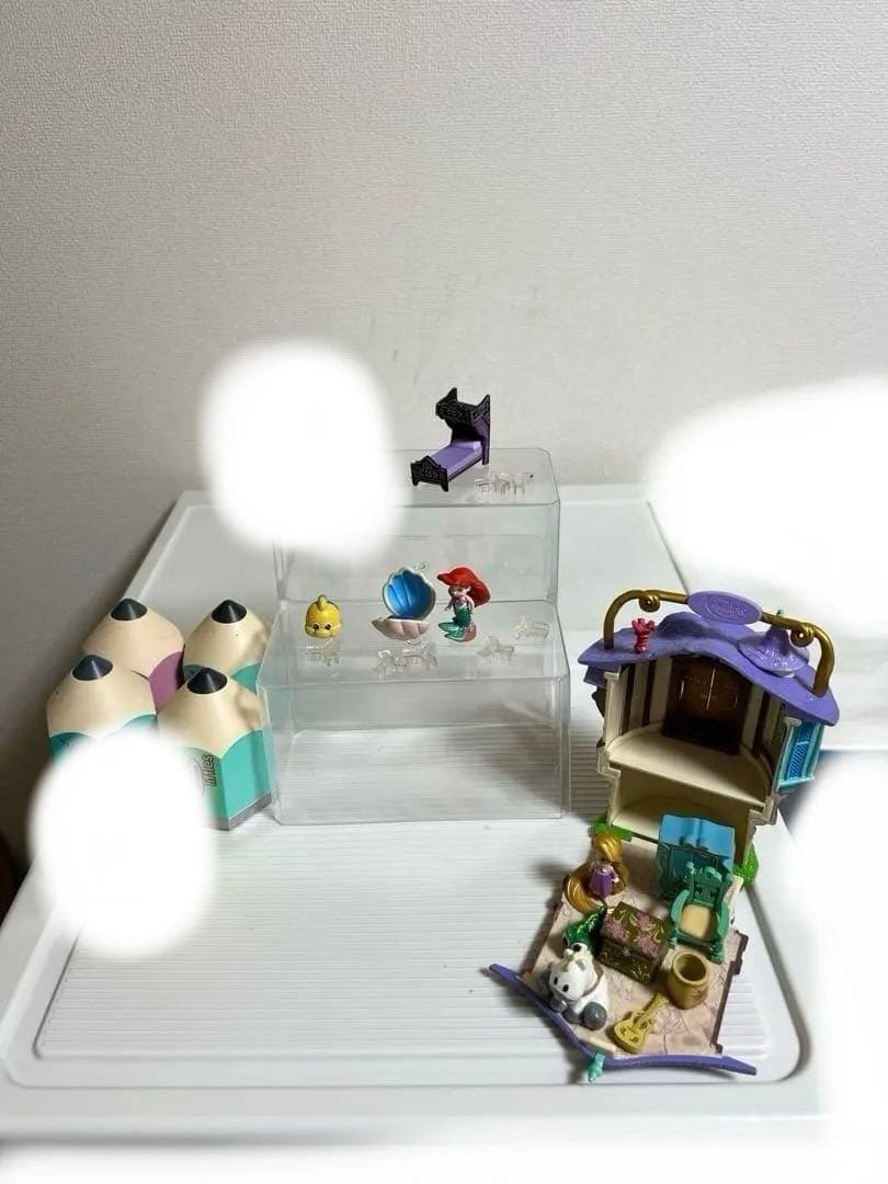 ディズニー、アニメータードール（ミニ）リトルズ、アリエル、アナ雪ベッドフィギュア