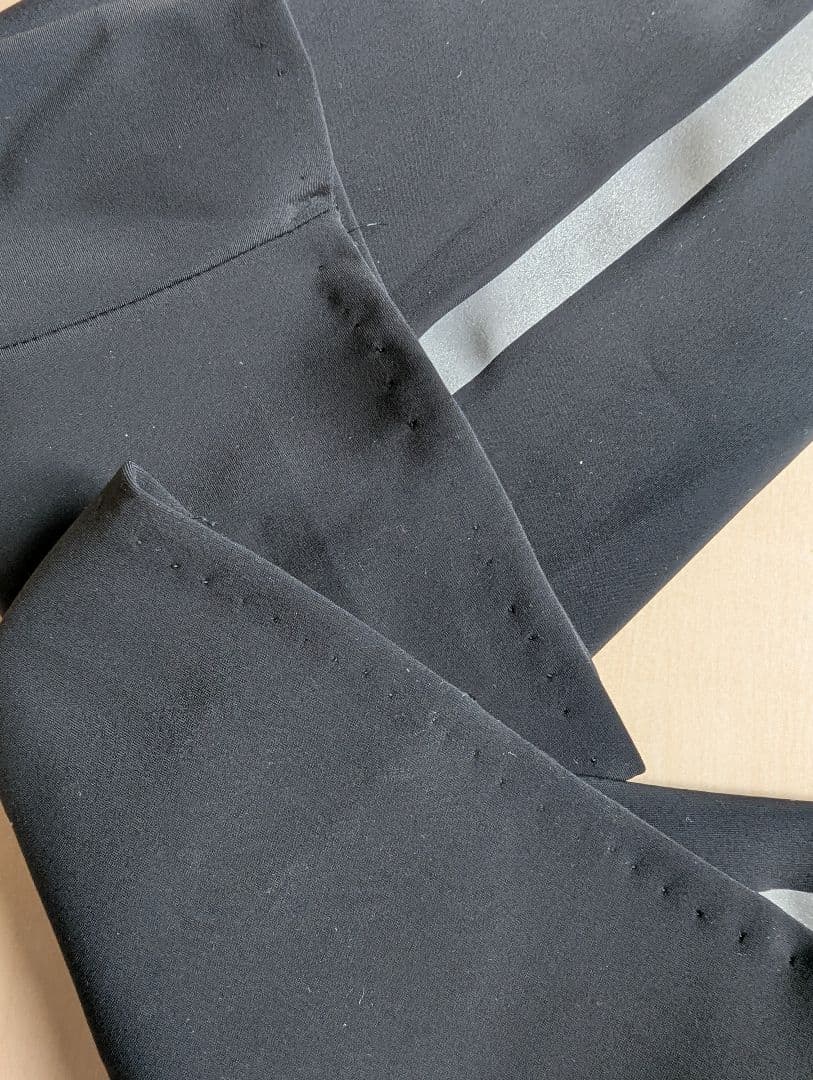 ハイドロゲン　HYDROGEN　ゴルフパンツ　ズボンドクロ