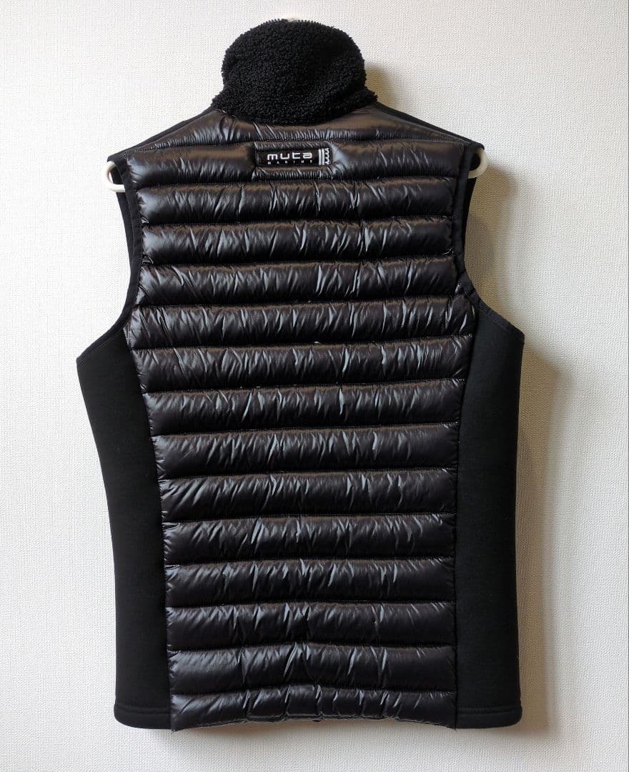 ムータマリン　ダウンベスト