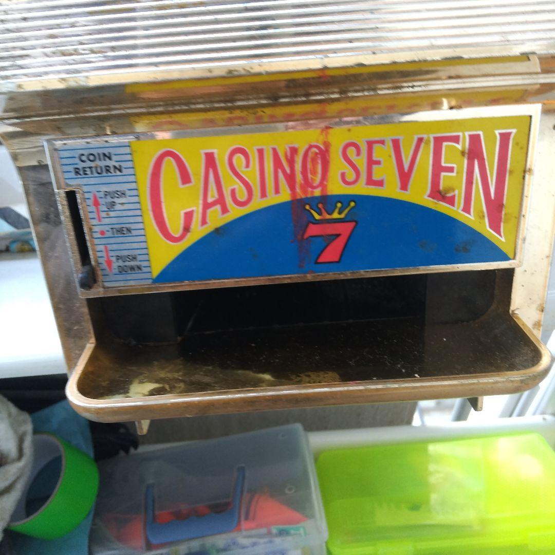 CASINO SEVEN 7 スロットマシン