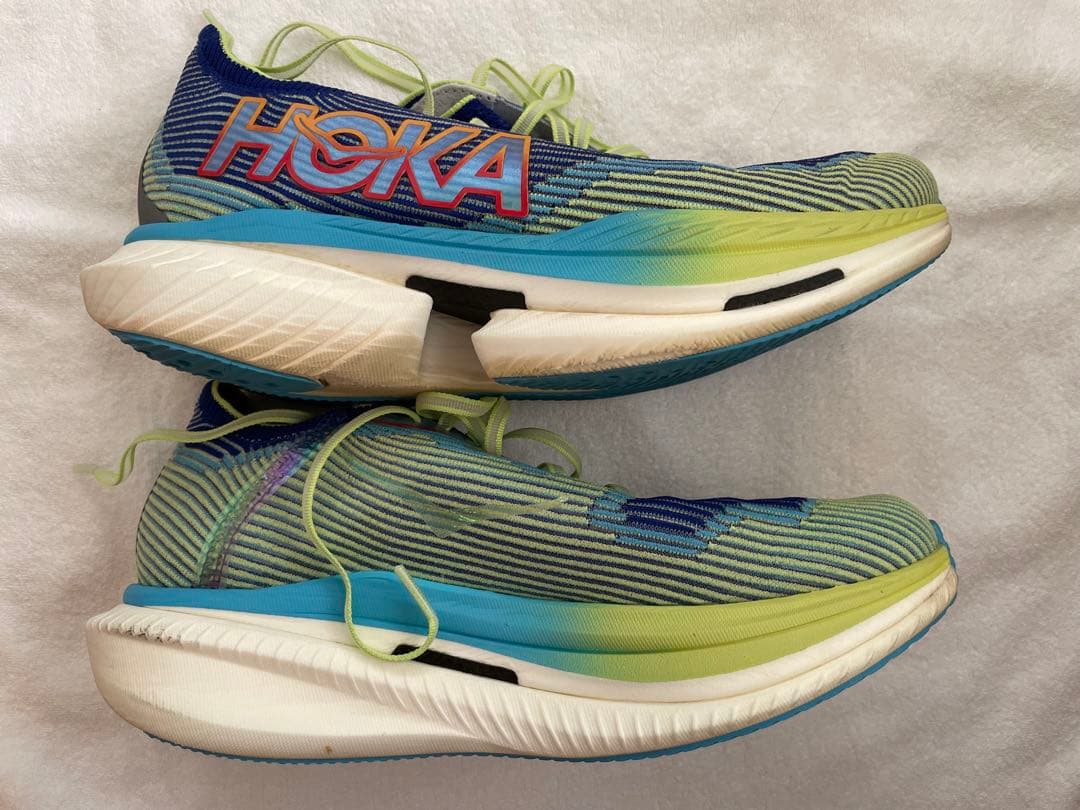 HOKAONEONE (ホカオネオネ) CIELO X1 ブルー×黄緑 28cm