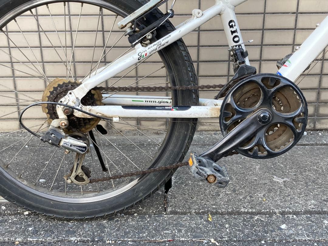 GIOS GENOVA ジオス ジェノア 前3×後6速 22インチ 子供用バイク