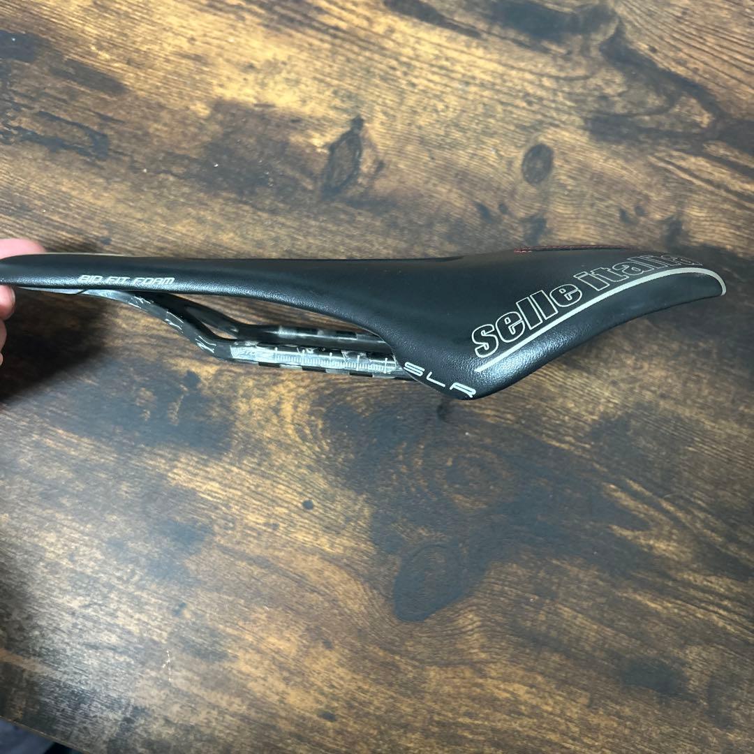 セライタリア SLR カーボン