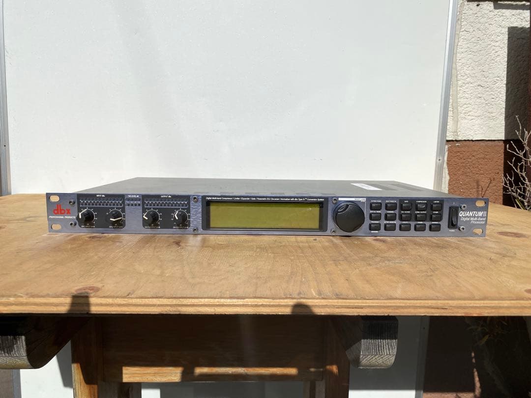 配信機器・PA機器・レコーディング機器 dbx guantum2 digital multi-band processr