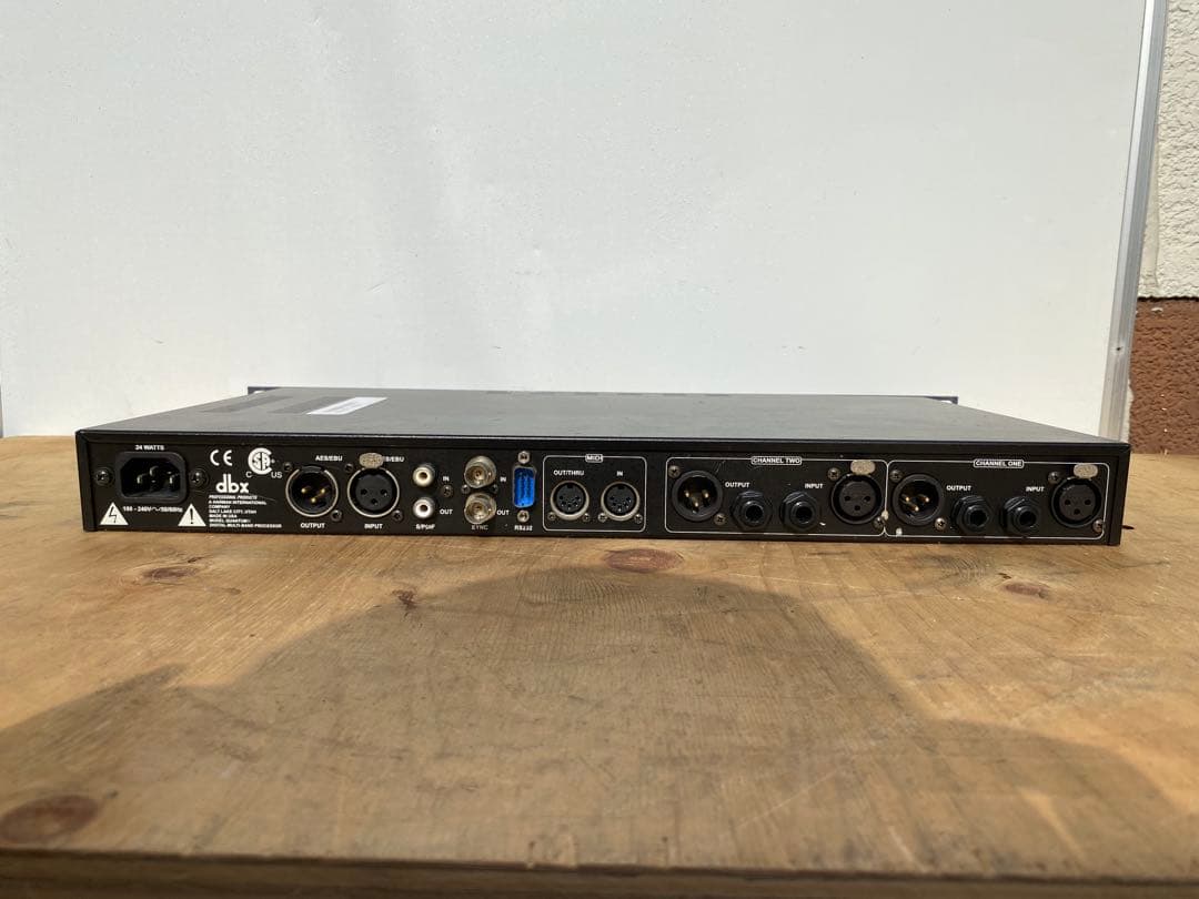 配信機器・PA機器・レコーディング機器 dbx guantum2 digital multi-band processr