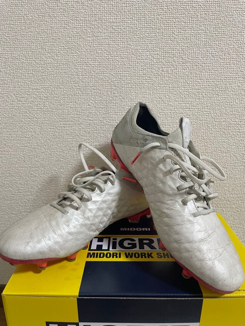 Nike ティエンポFG サッカーシューズ