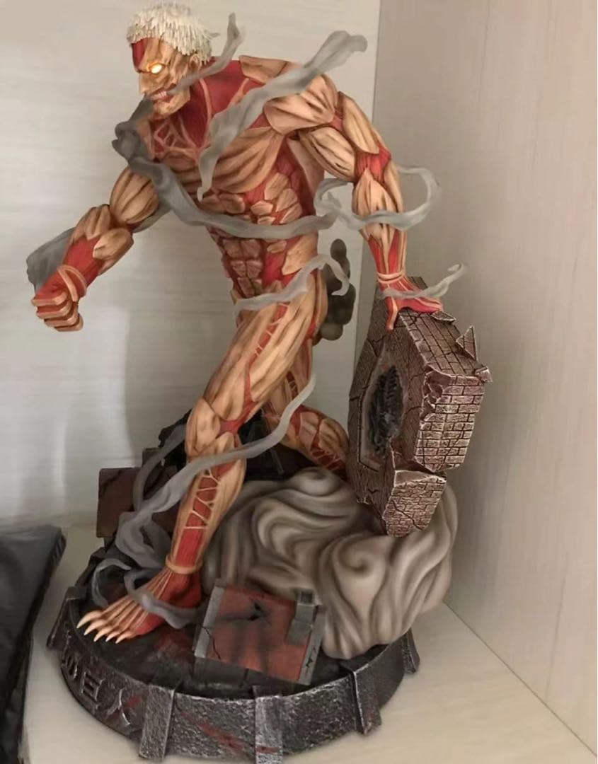 進撃の巨人 獣の巨人 鎧の巨人 ガレージキット ガレキ スタチュー②