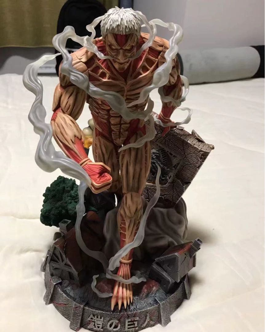 進撃の巨人 獣の巨人 鎧の巨人 ガレージキット ガレキ スタチュー②