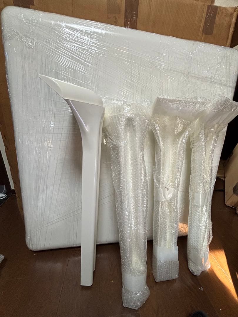 アルテミデ 家具 ミッドセンチュリー スペースエイジ テーブル