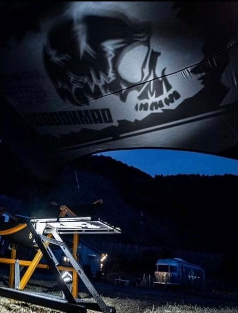 DAMNGOOD!! スカルデザイン アウトドアテーブル