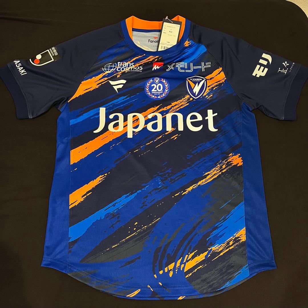 エ*ル様 【新品・20周年ワッペン】V・ファーレン長崎 山口蛍 直筆サイン入りユ