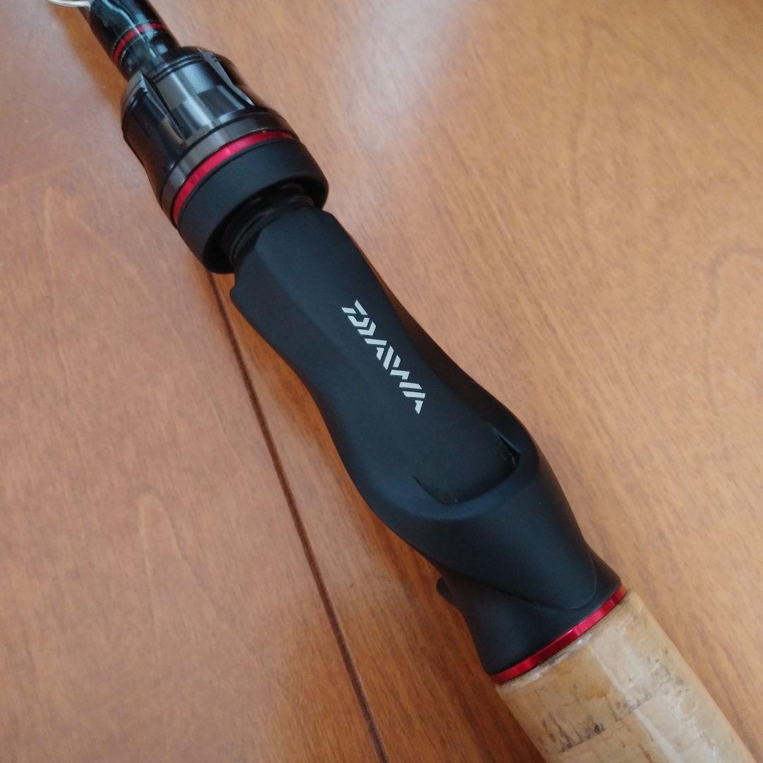 美品 ダイワ ブレイゾン モバイル 6106TMB