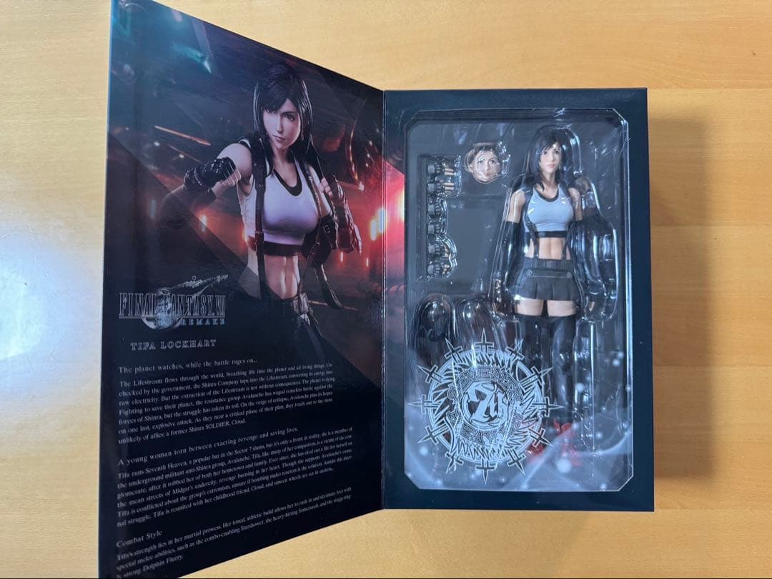ファイナルファンタジーVII プレイアーツ改 ティファ　初版分
