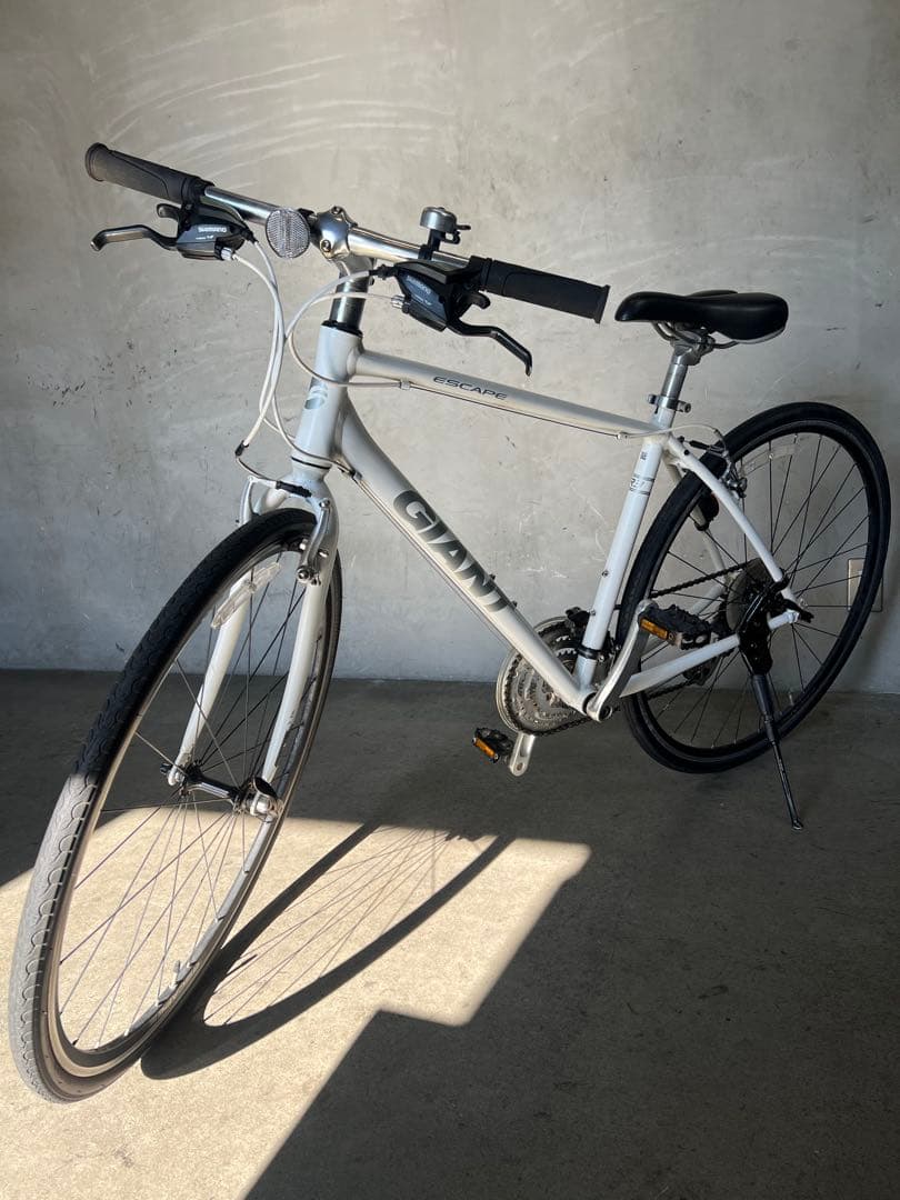 クロスバイク GIANT ESCAPE R3 ジャイアント エスケープ
