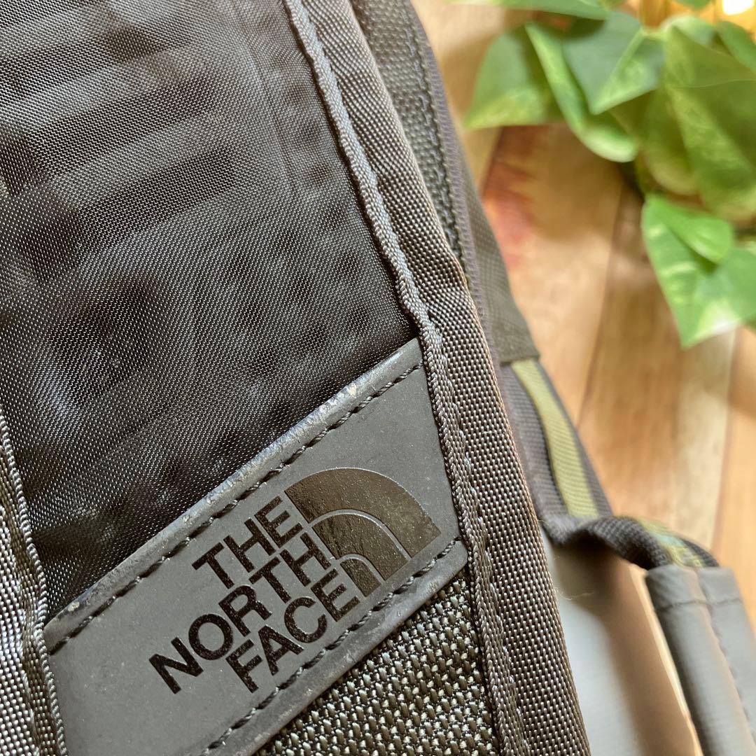 【美品】THE NORTH FACE グレーリフラクター ダッフルバッグ