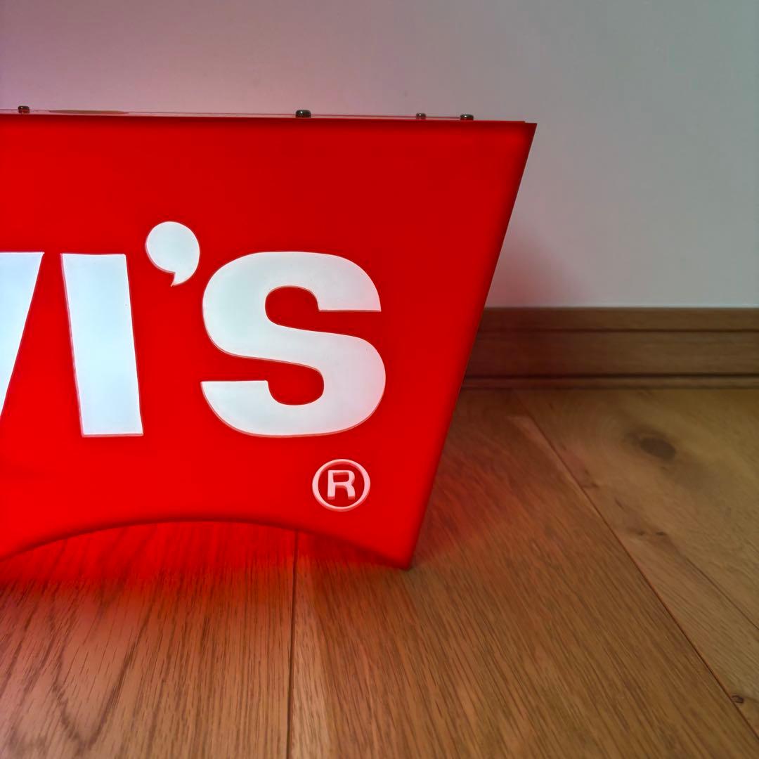 Levi's リーバイス　ネオンサイン　看板　ディスプレイ