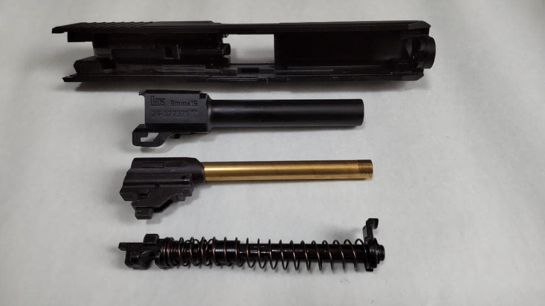 東京マルイ　USP ガスブローバックハンドガン