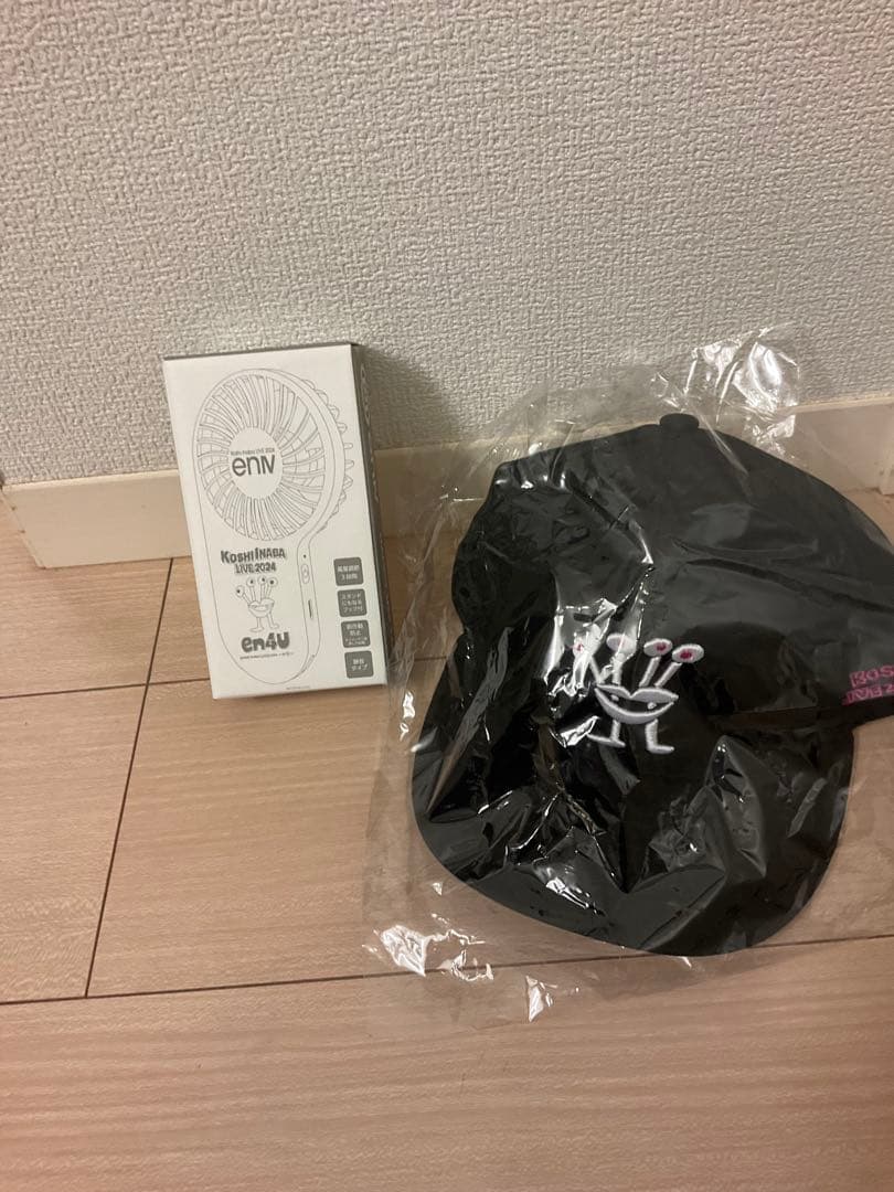 en IV 稲葉浩志 キャップ ハンディファン　セット