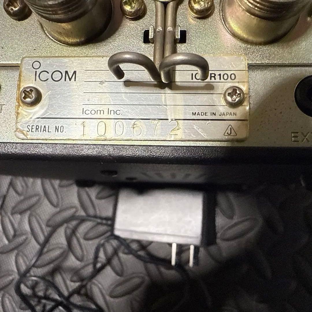 ICOM アイコム　IC-R100 広帯域受信機
