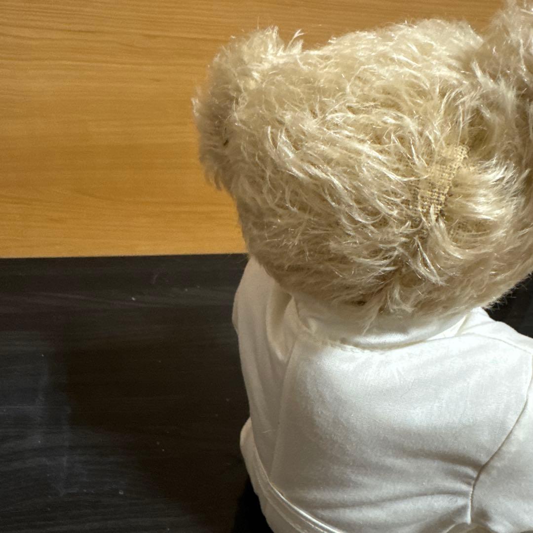 Steiffベア型ぬいぐるみ