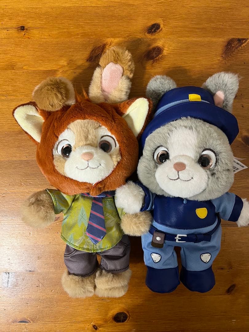 ✨レア✨　上海ディズニー　ズートピア　ニック　ジュディ　ぬいぐるみ　うさぎ