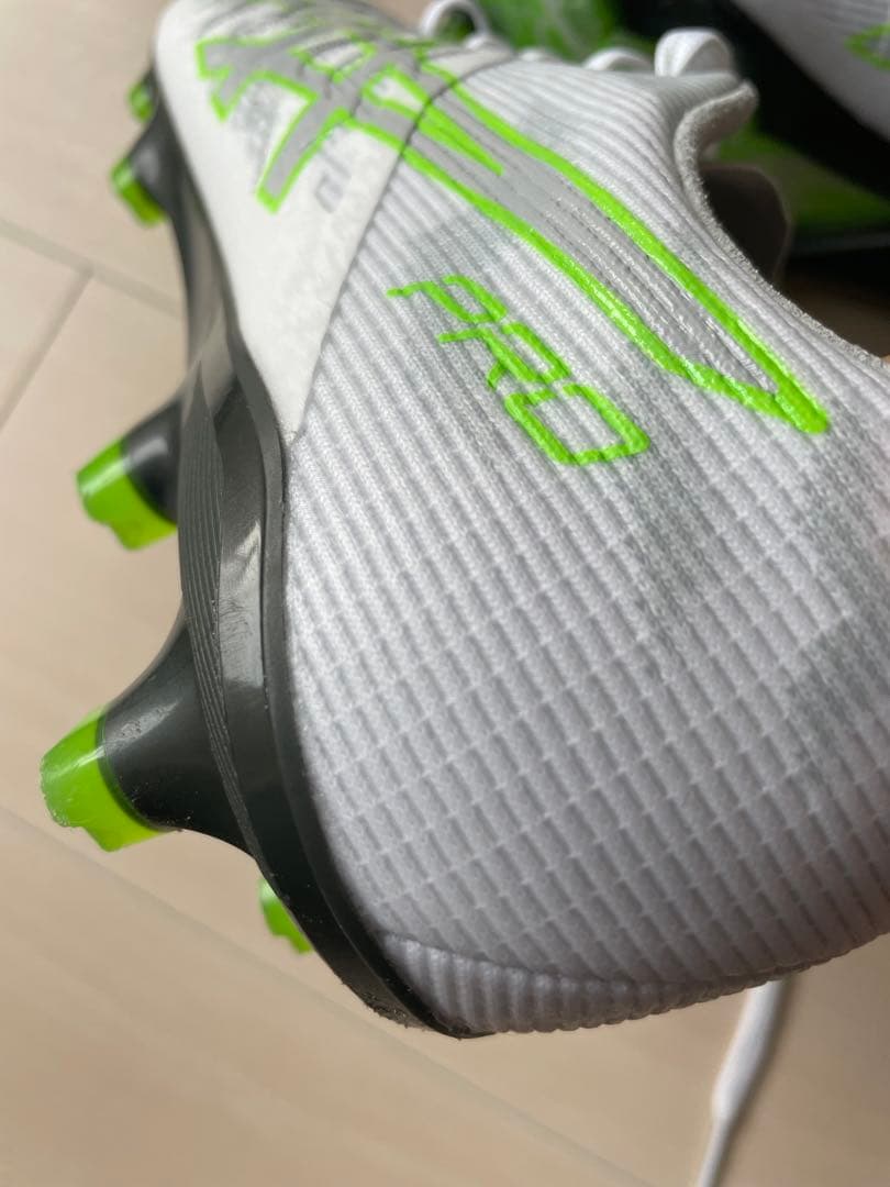 DS LIGHT アクロス プロ3 スパイク 26.0cm グリーンゲッコー