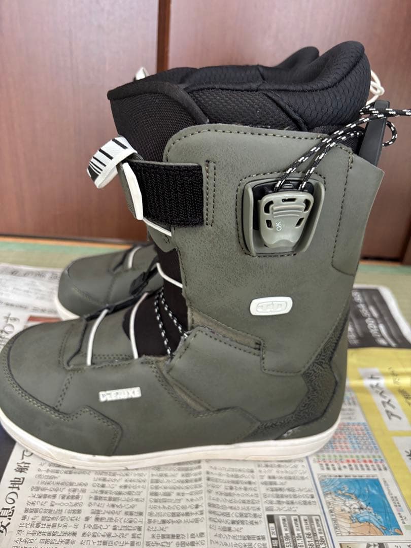 ディーラックス DEELUXE　TEAM ID 26.5