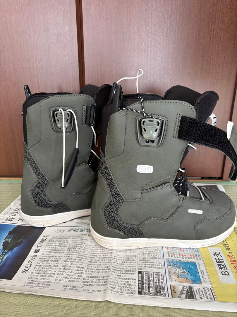 ディーラックス DEELUXE　TEAM ID 26.5