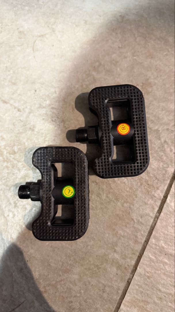 STRIDER キッズバイク オレンジ ジュニアサイズ